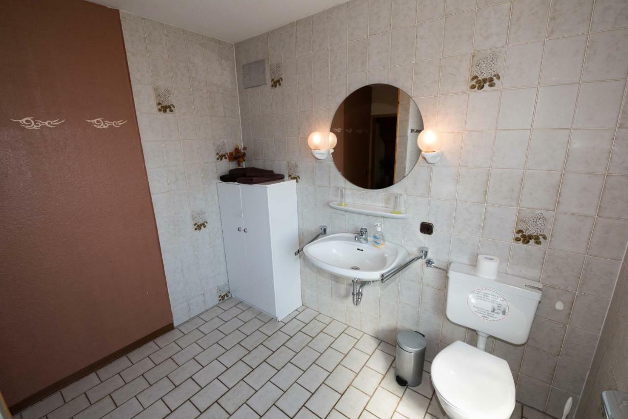 Hochwaldhausen Hotel Gruenes Paradies- Garni מראה חיצוני תמונה